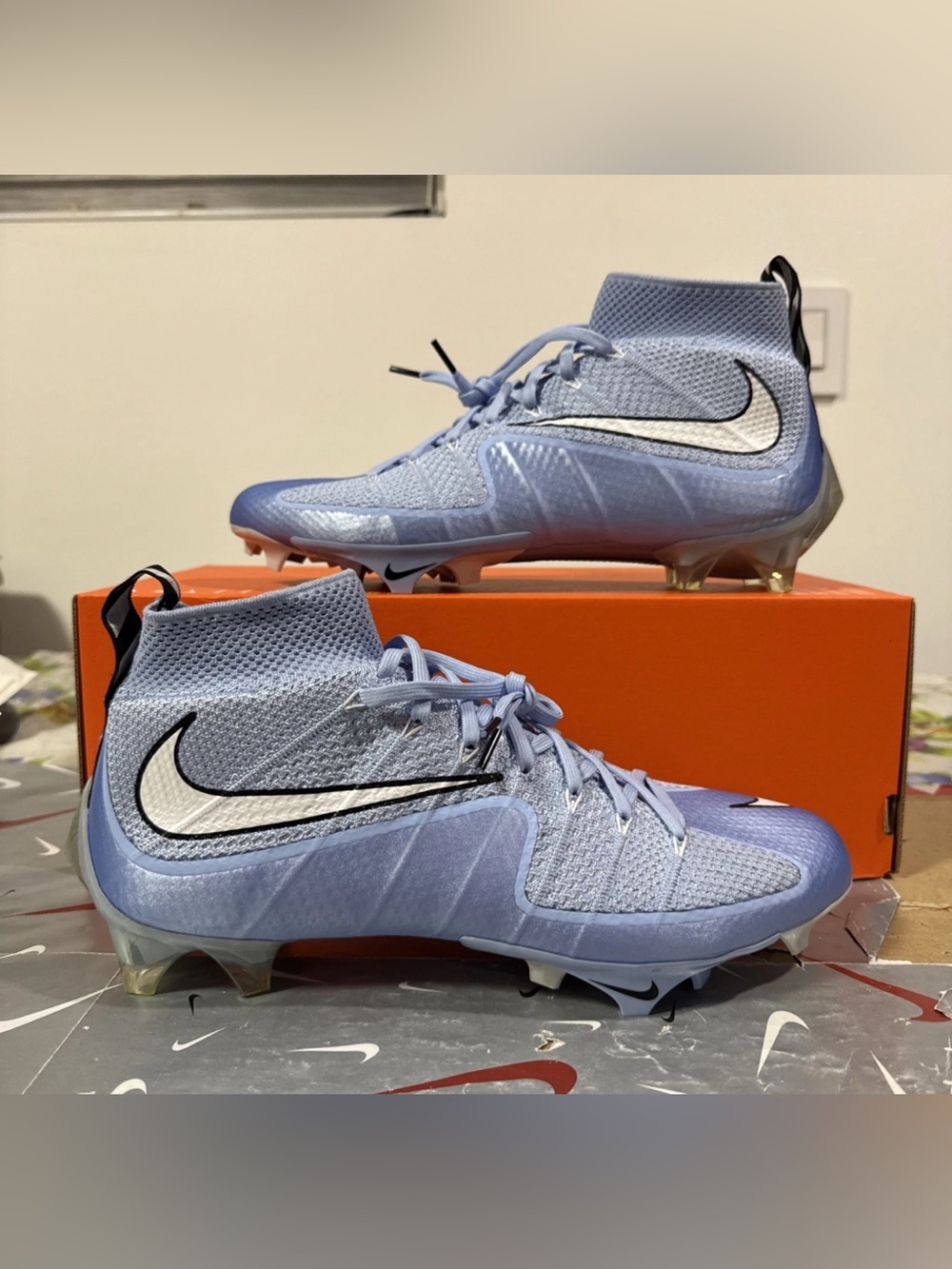 Nike Vapor Edge 360 Untouchable Football Cleats UNC Blue FQ0235-400 Mens Size 9